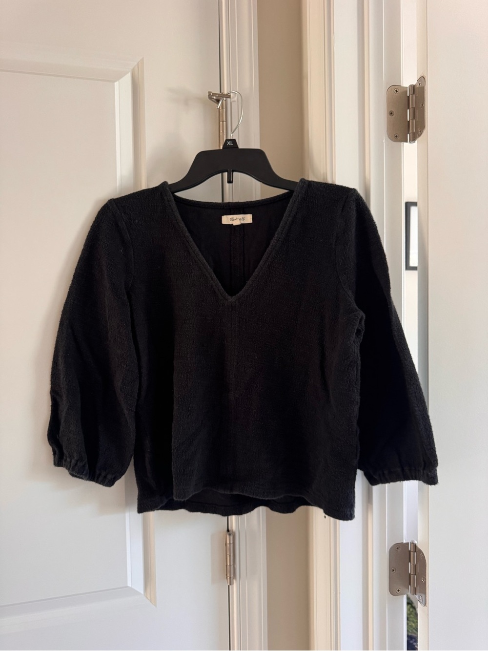 Madewell Black V-Neck Puff Sleeve Sweatshirt